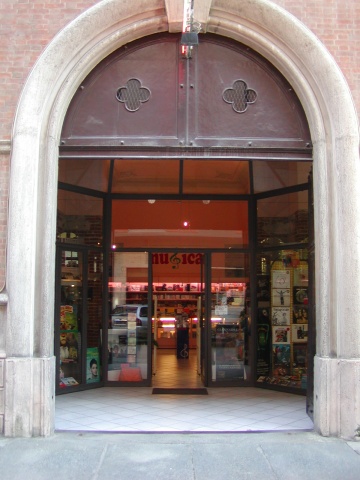 Foto galleria MUSICA S.N.C.