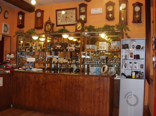 Foto galleria Orologeria L'ORA di Voena Valerio