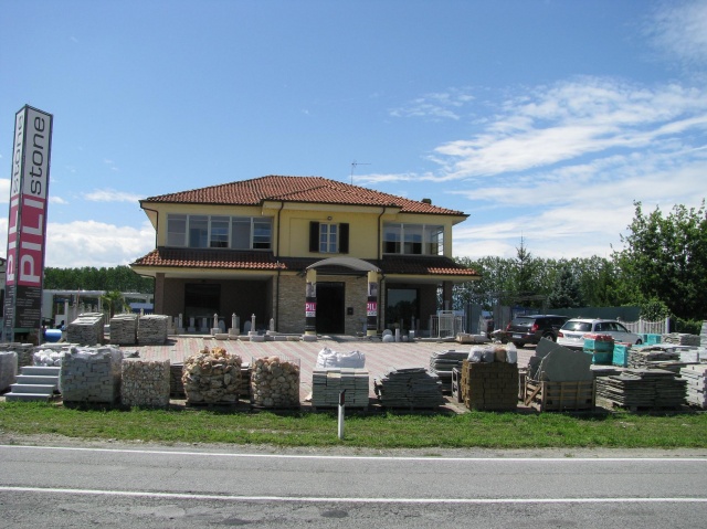 Foto galleria PILISTONE s.r.l. - Pietra style