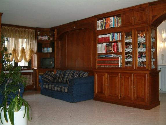 Foto galleria ARREDO LEGNO