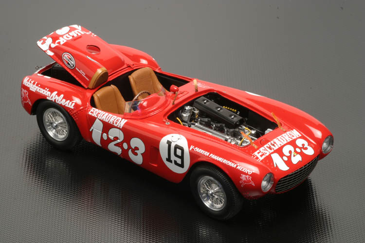BBR Ferrari 375 plus scala 1/18