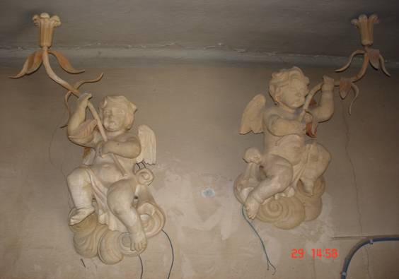PUTTI-APLIQUES