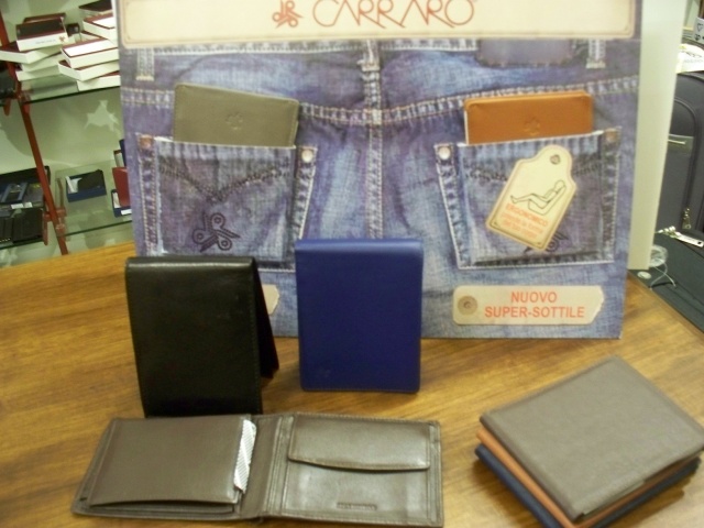 Accessori e portafogli uomo in pelle