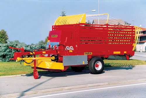 Falciacarica rotativo trainato per il taglio - Mod. FTC