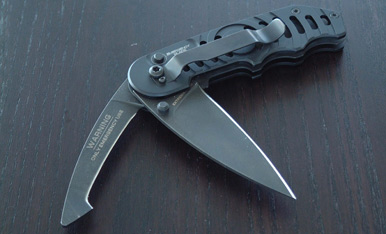 COLTELLO POLICE