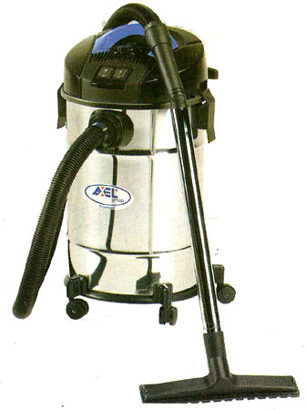 Aspiratore con presa elettroutensile