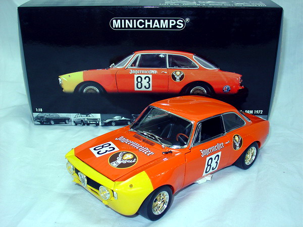 ALFA ROMEO GTA 1300 JUNIOR - DRM 1972 scala 1:18